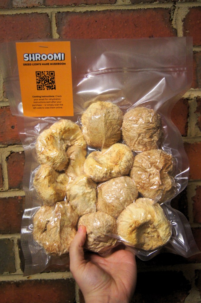 Dried Lion’s Mane Mushroom (200g)